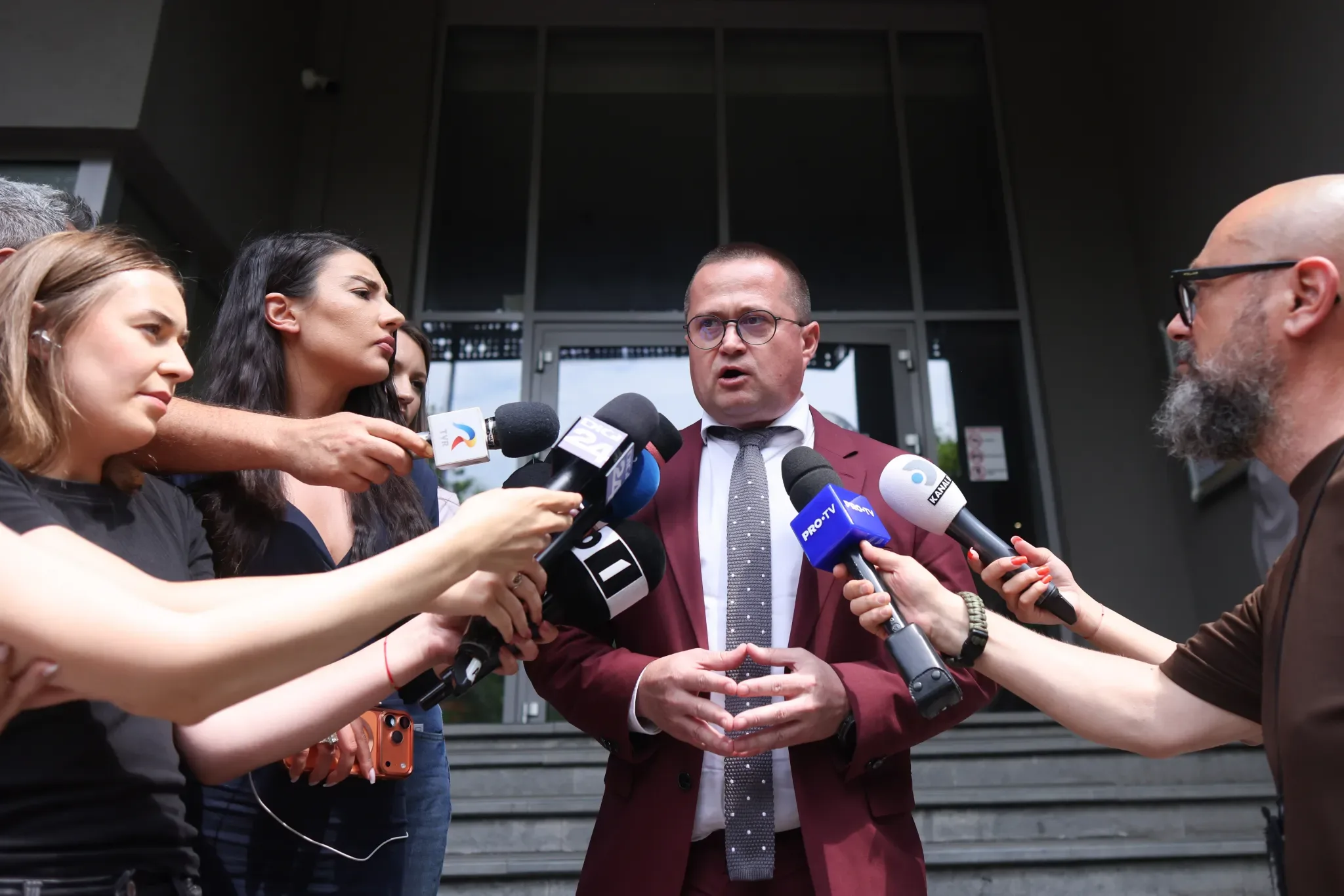 Tribunalul București respinge propunerea de arestare preventivă a familiei Pașca